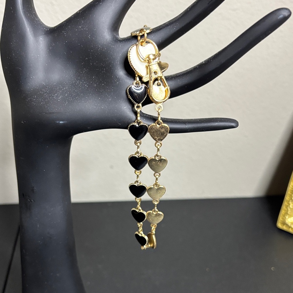 Chic Gold and Black Heart Charm Key Chaim Purse Charm